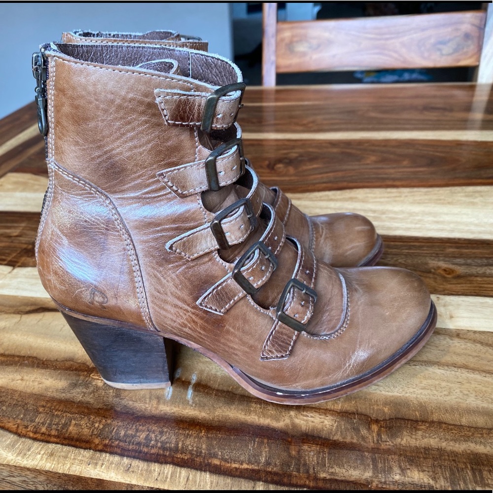 Distressed leather Roan boots